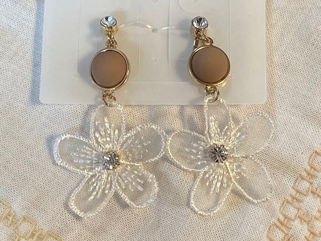 ネイルホリック リミテッドカラー COSMIC JOURNEY/ネイルホリック/マニキュアを使ったクチコミ(2枚目)