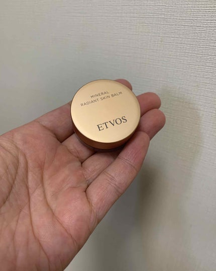 ミネラルラディアントスキンバーム/エトヴォス/クリームハイライトを使ったクチコミ(1枚目)