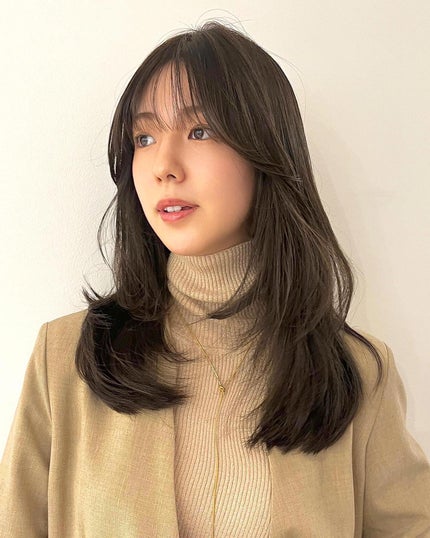 HARUNA on LIPS 「ワンカールで可愛いレイヤースタイルです😉⭐️お上品に低めのレイ..」(4枚目)