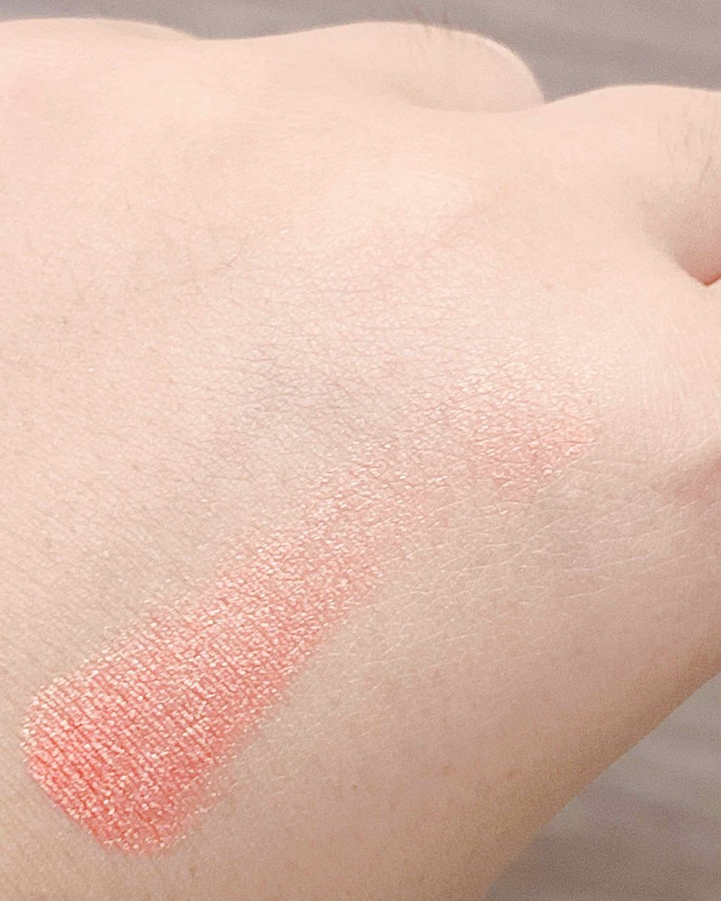 スタイラーアイカラー/Hope Girl/単色アイシャドウを使ったクチコミ(2枚目)