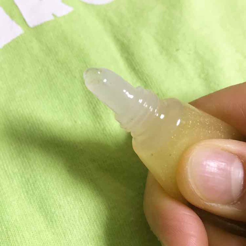 はちみつとろ〜り リップ美容液 金箔入り はちみつ檸檬の香り/まかないこすめ/リップグロスを使ったクチコミ（2枚目）