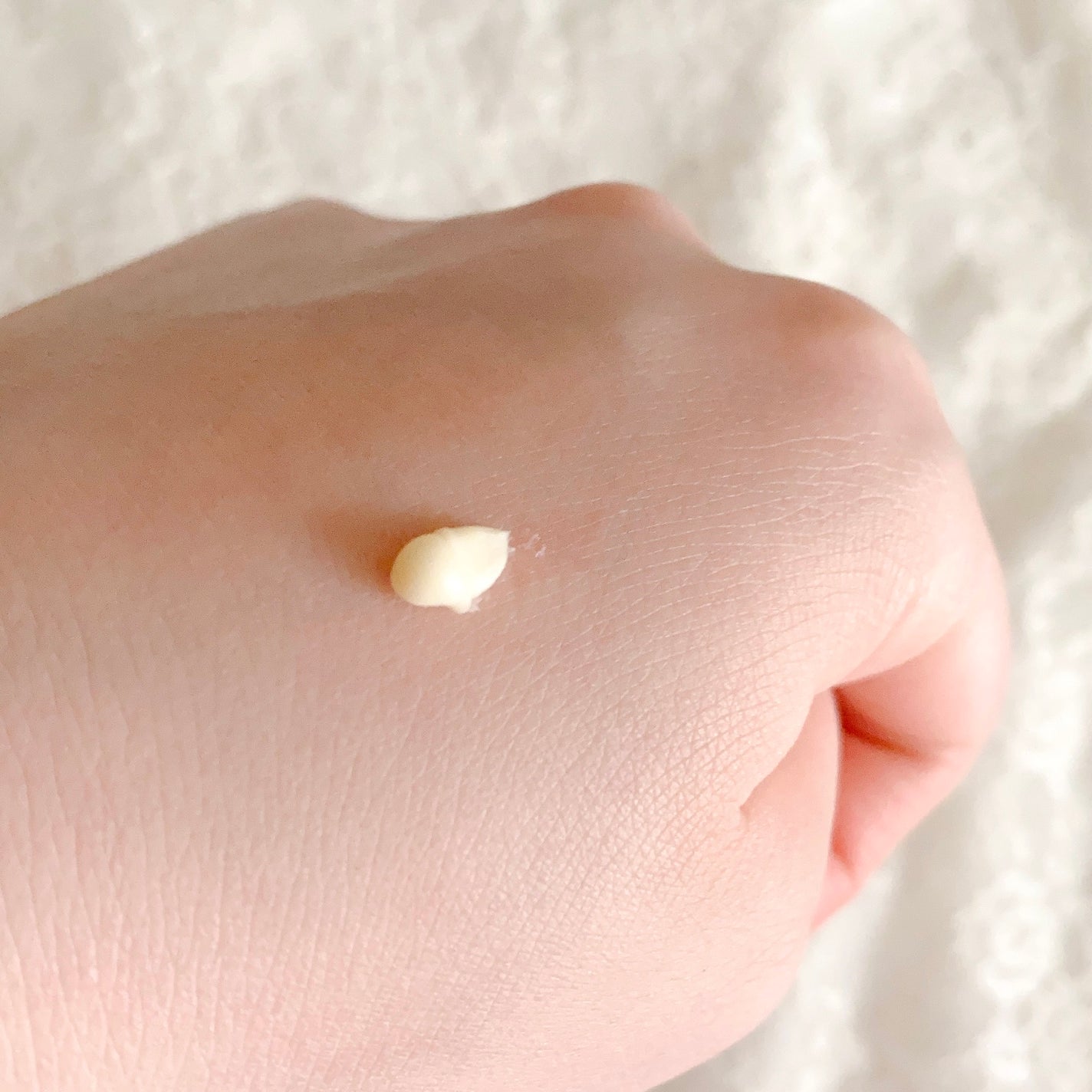 ラスティングマルチアイベース WP/キャンメイク/アイシャドウベースを使ったクチコミ(2枚目)