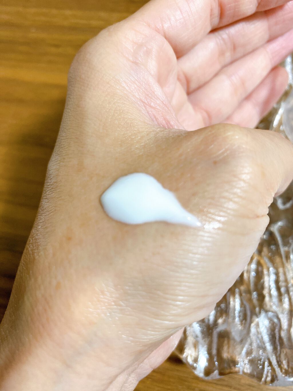 グロッシーオイルフォーム/エアリー&イージー/ヘアオイルを使ったクチコミ（3枚目）