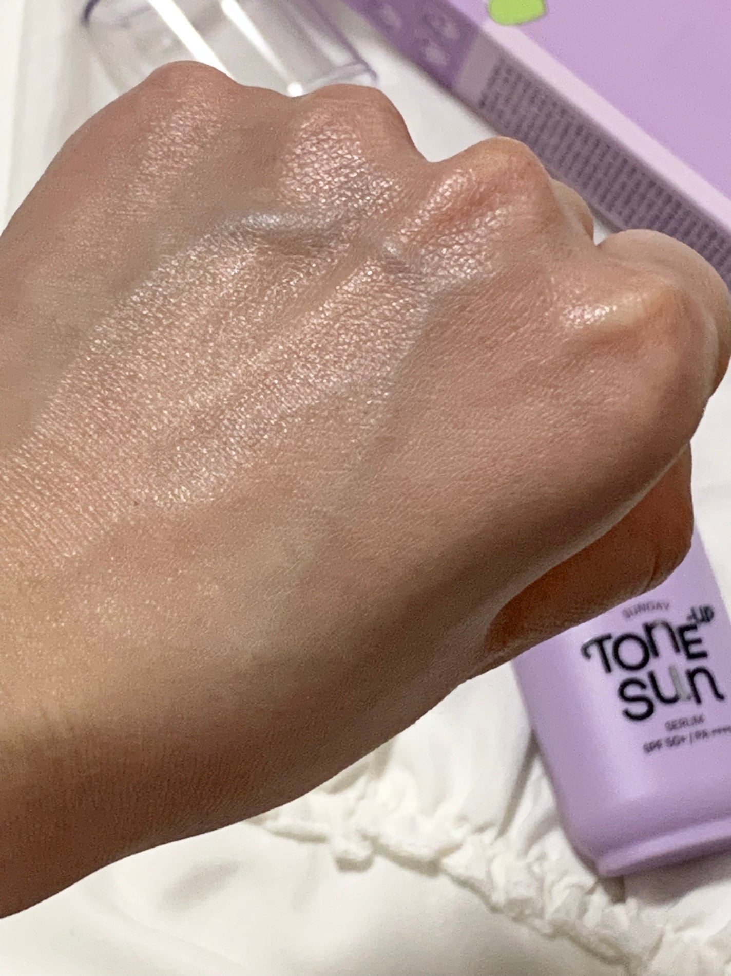 サンデートーンアップサンセラム/EDIT.B/美容液を使ったクチコミ(5枚目)