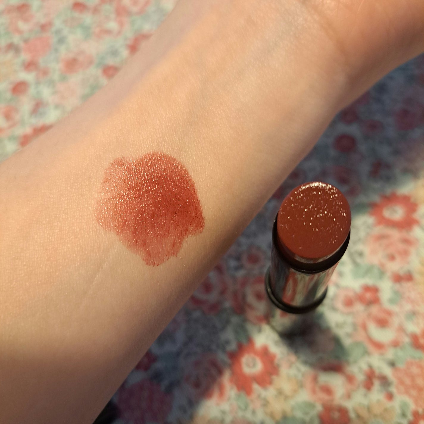 ラスティング フィニッシュ オイルモイスト ティント C/リンメル ロンドン/リップティントを使ったクチコミ(2枚目)