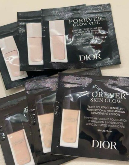 ディオールスキン フォーエヴァー フルイド グロウ/Dior/リキッドファンデーションを使ったクチコミ(1枚目)
