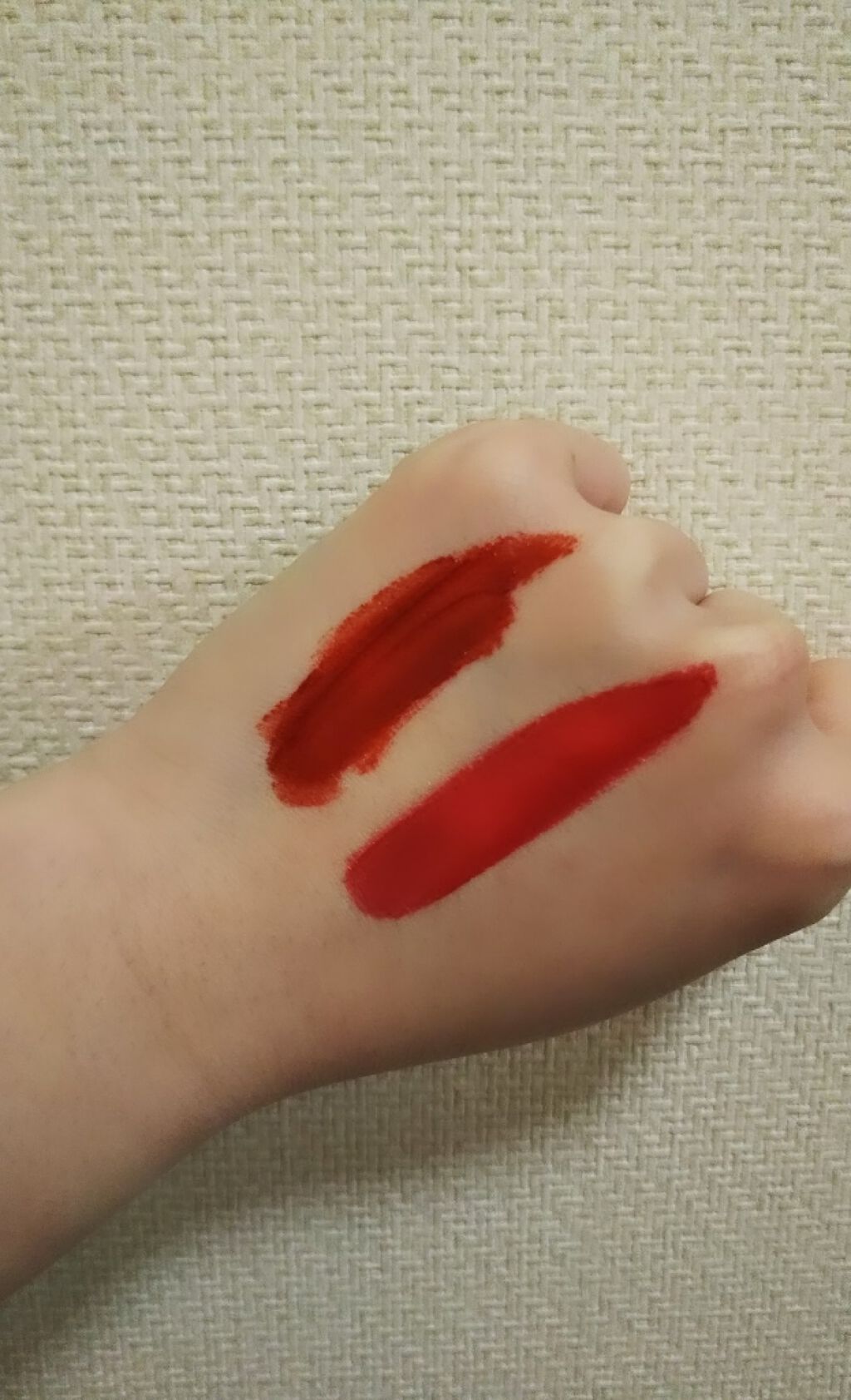 ジューシーラスティングティント/rom&nd/リップティントを使ったクチコミ（2枚目）