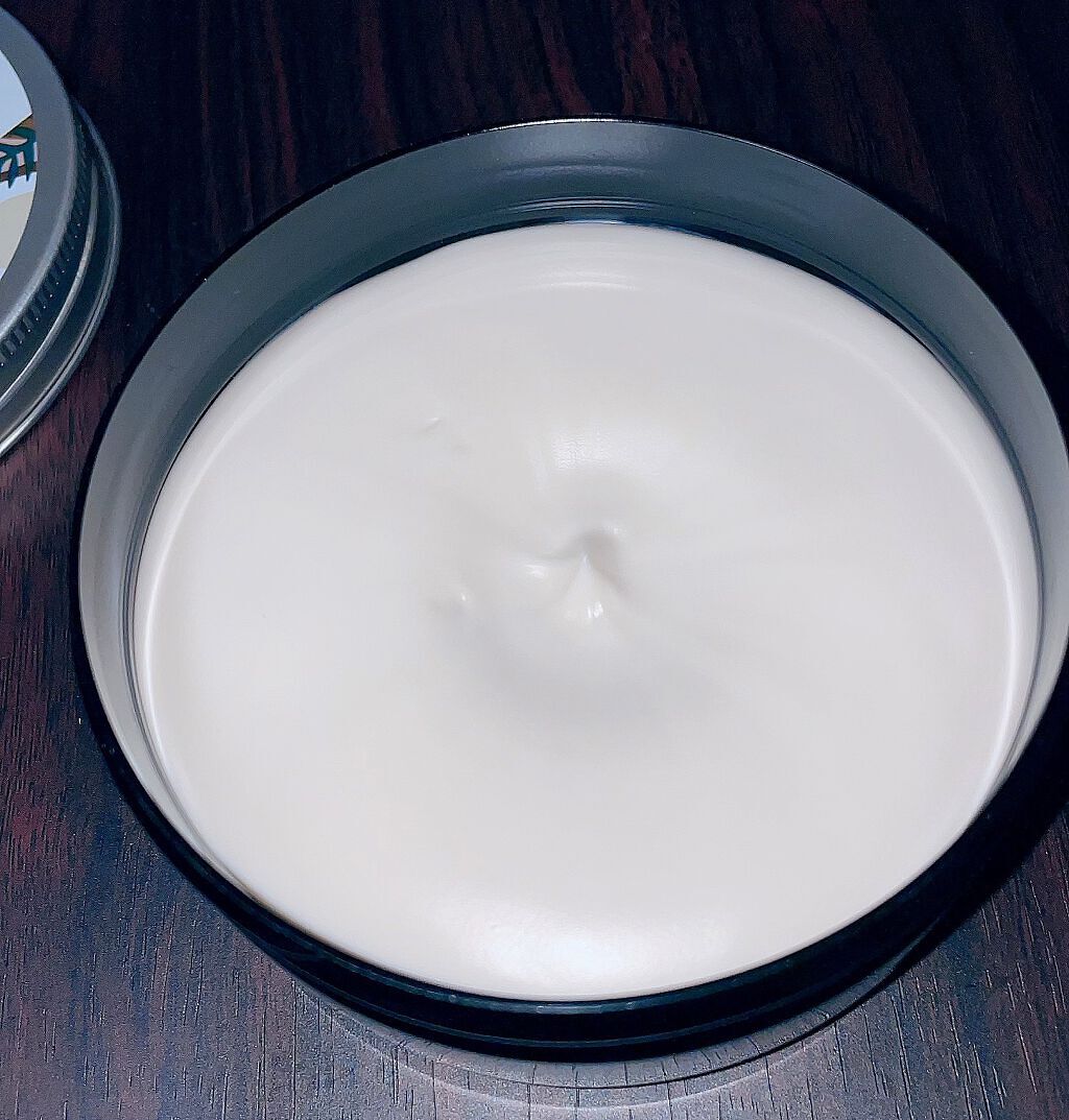 ボディバター ココナッツ/THE BODY SHOP/ボディクリームを使ったクチコミ（2枚目）