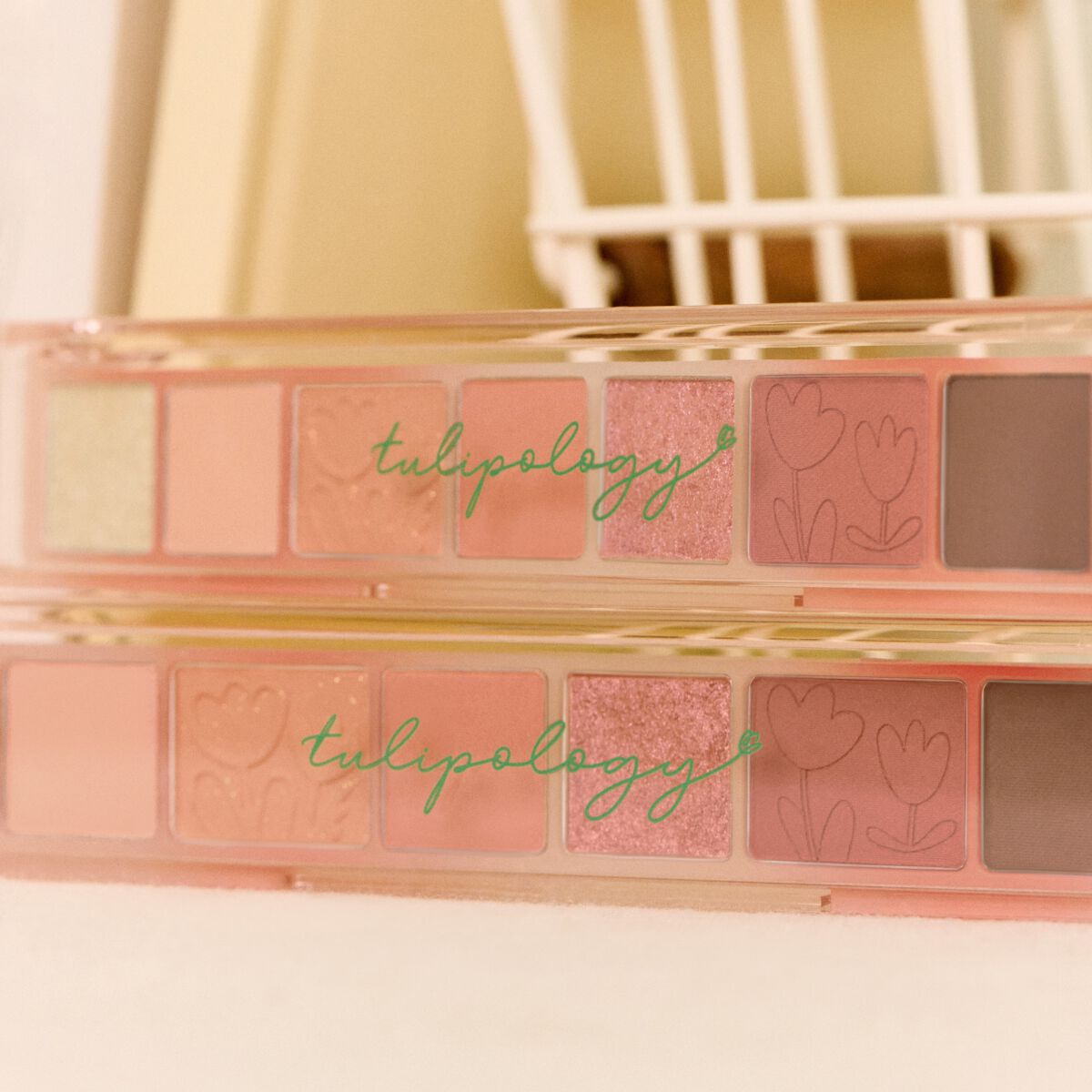 オール テイク ムード パレット(24AD)/PERIPERA/アイシャドウパレットを使ったクチコミ(1枚目)