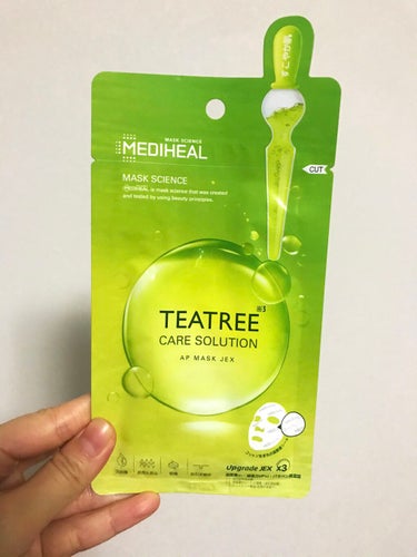 MEDIHEAL ティーツリーケア ソルーション エッセンシャルマスクEX

🙆‍♀️ティーツリーの香りニキビに効きそう笑
🙆‍♀️継続して使うと、ニキビ予防にはよさそう
🙆‍♀️液が結構入ってる！

