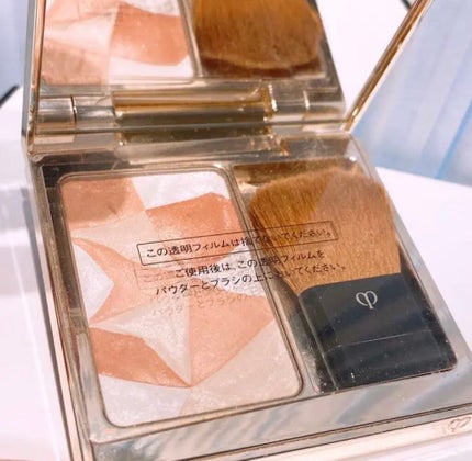 クレ・ド・ポー ボーテ レオスールデクラ/クレ・ド・ポー ボーテ/パウダーハイライトを使ったクチコミ(2枚目)