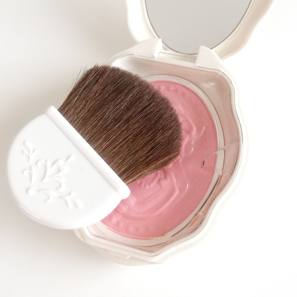 プレスト チークカラー N/レ・メルヴェイユーズ ラデュレ/パウダーチークを使ったクチコミ(2枚目)