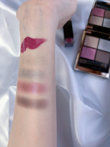 コンフォート リップ フルイド グロウ 06 藤雫 -FUJISHIZUKU/SUQQU/口紅を使ったクチコミ(3枚目)