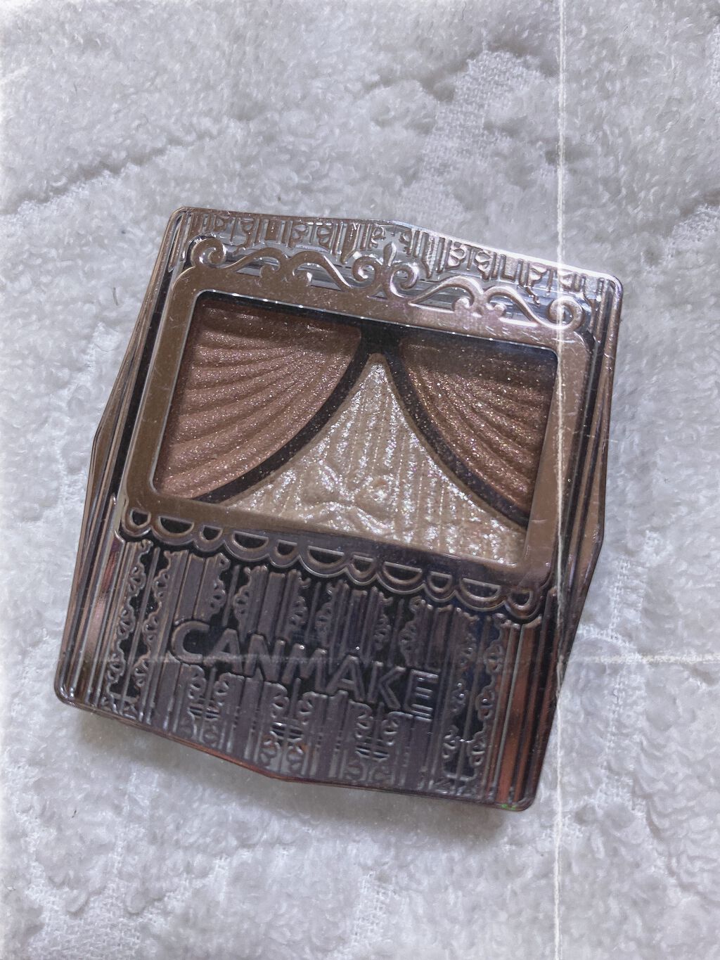 ジューシーピュアアイズ/キャンメイク/アイシャドウパレットを使ったクチコミ（1枚目）