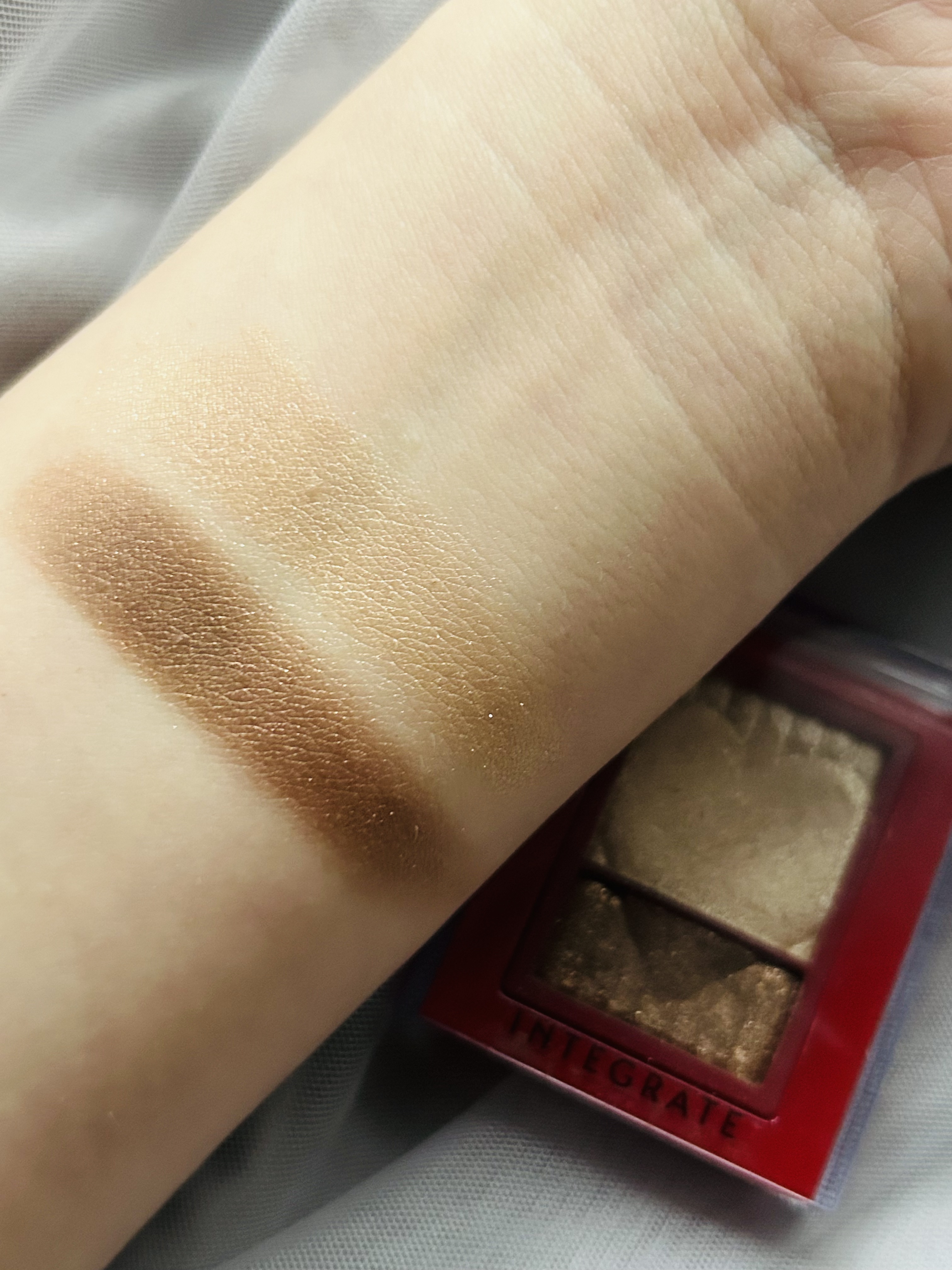 ワイドルックアイズ/インテグレート/アイシャドウパレットを使ったクチコミ（2枚目）