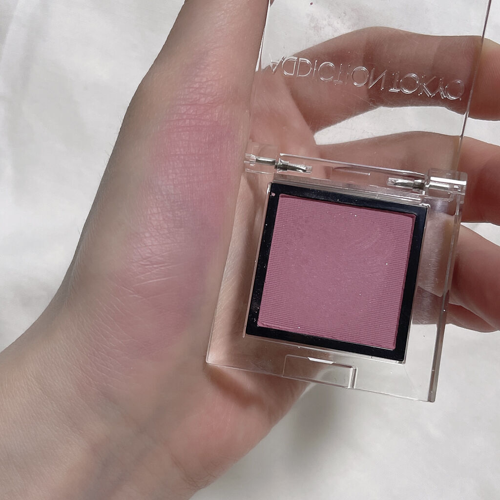 アディクション ザ アイシャドウ マット/ADDICTION/単色アイシャドウを使ったクチコミ（2枚目）