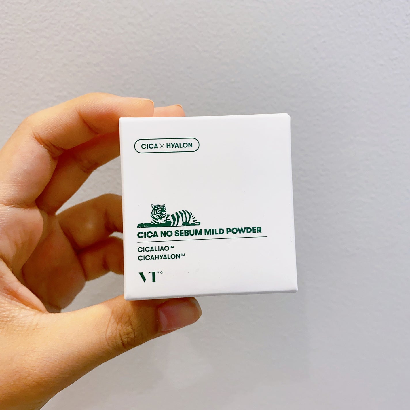 CICA ノーセバム マイルドパウダー/VT/ルースパウダーを使ったクチコミ(4枚目)