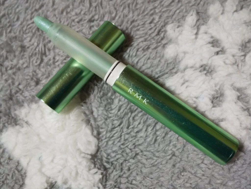 クレヨンカラーアイズ/RMK/スティックアイシャドウを使ったクチコミ（1枚目）