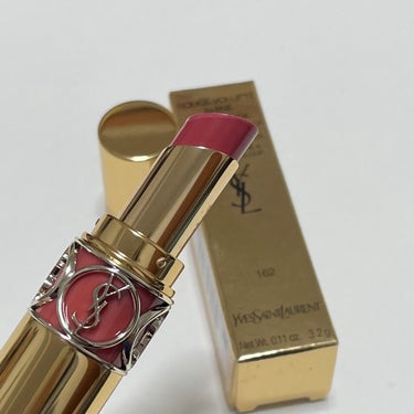 YVES SAINT LAURENT BEAUTE ルージュ ヴォリュプテ シャインのクチコミ「ピュアなピンクカラーが可愛すぎる😍


🧡YVES SAINT LAURENT BEAUTE
.....」（3枚目）