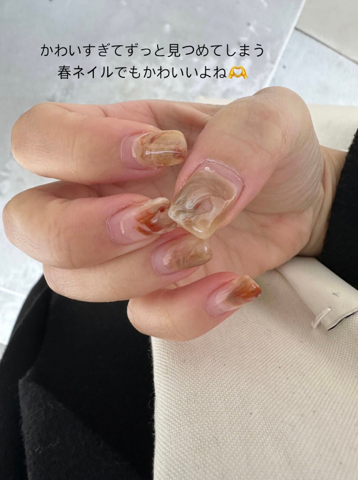 𓇼 𝚁𝙸𝙷𝙾 𓇼 on LIPS 「可愛いみるくてぃーねいる🫶春先取り〜🌸ジェルネイルやってもらっ..」(2枚目)