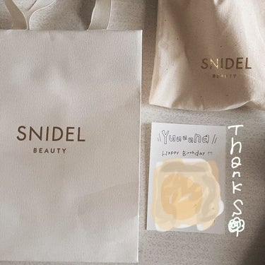 SNIDEL BEAUTY アロマティック モイスチャーミストのクチコミ「【外出先の崩れ乾燥無敵!!】

メイクキープ力素晴らしい！
メイク直しもこれで整います。

🫙.....」（2枚目）