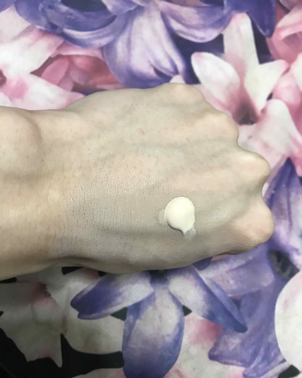 インテンシブ スキン セラム ファンデーション SPF40(PA++++)/BOBBI BROWN/リキッドファンデーションを使ったクチコミ(2枚目)