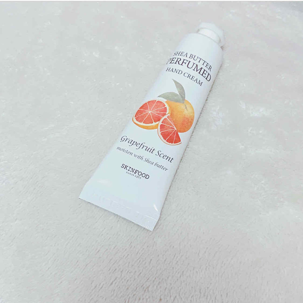 シアバターパフュームハンドクリーム/SKINFOOD/ハンドクリームを使ったクチコミ（1枚目）