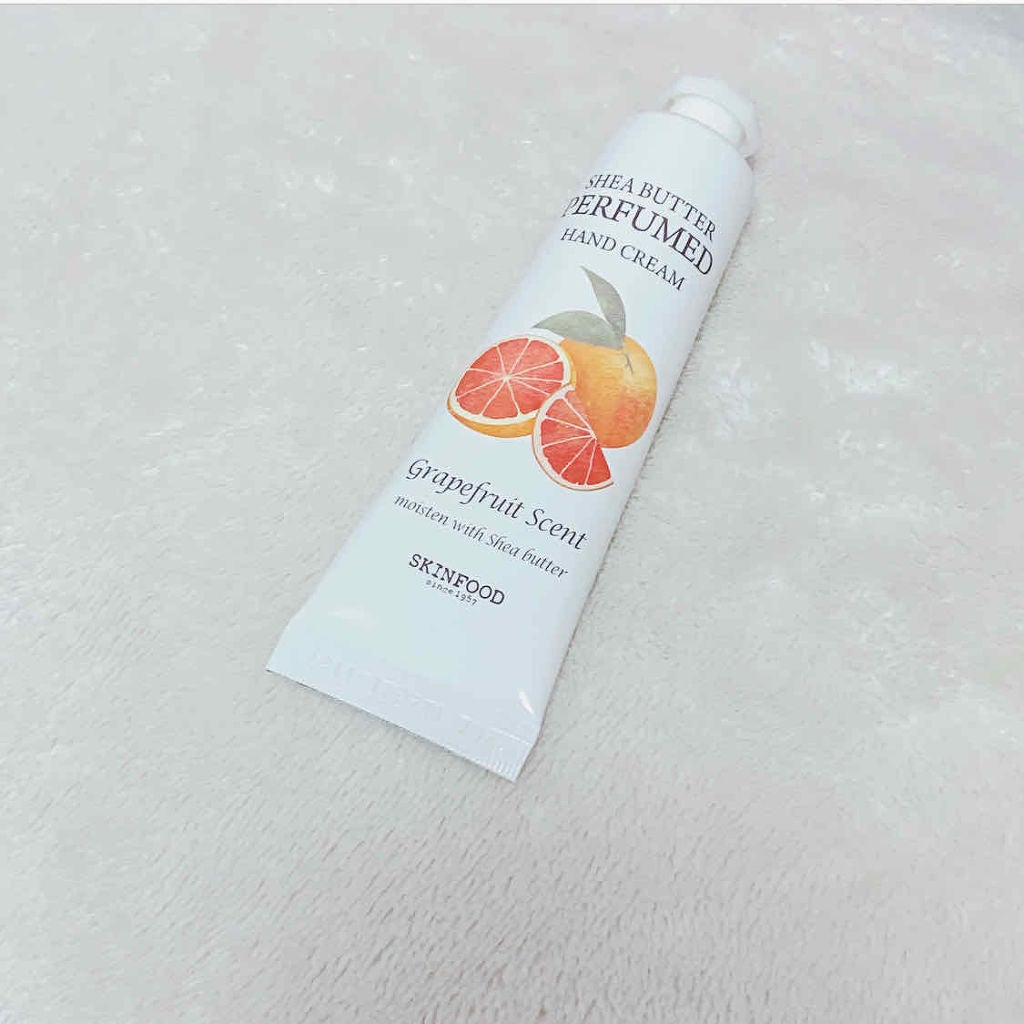 シアバターパフュームハンドクリーム/SKINFOOD/ハンドクリームを使ったクチコミ(1枚目)