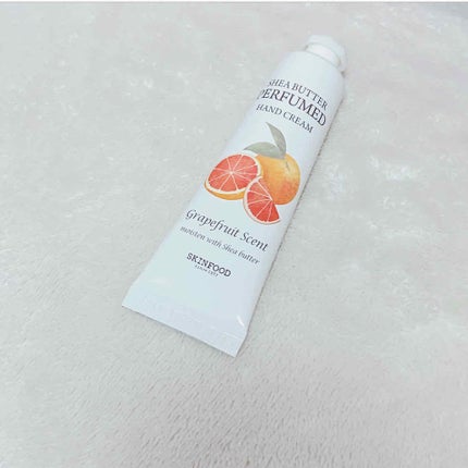 シアバターパフュームハンドクリーム/SKINFOOD/ハンドクリームを使ったクチコミ(1枚目)