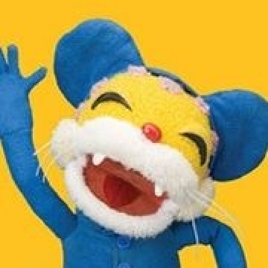 ななみ on LIPS 「♡~自己紹介~♡中学2年女子👧🏻好きなブランド☞Samanth..」(1枚目)