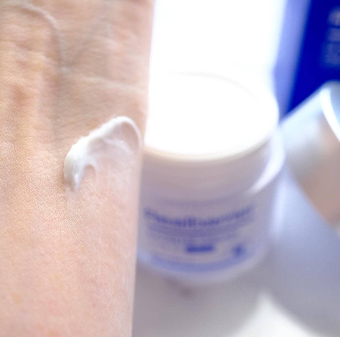 リアルバリア エクストリームクリーム オリジナル/Real Barrier/フェイスクリームを使ったクチコミ(4枚目)