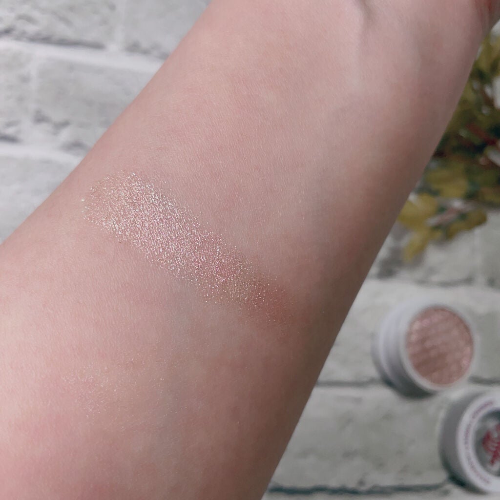 Super Shock Shadow/ColourPop/単色アイシャドウを使ったクチコミ(4枚目)