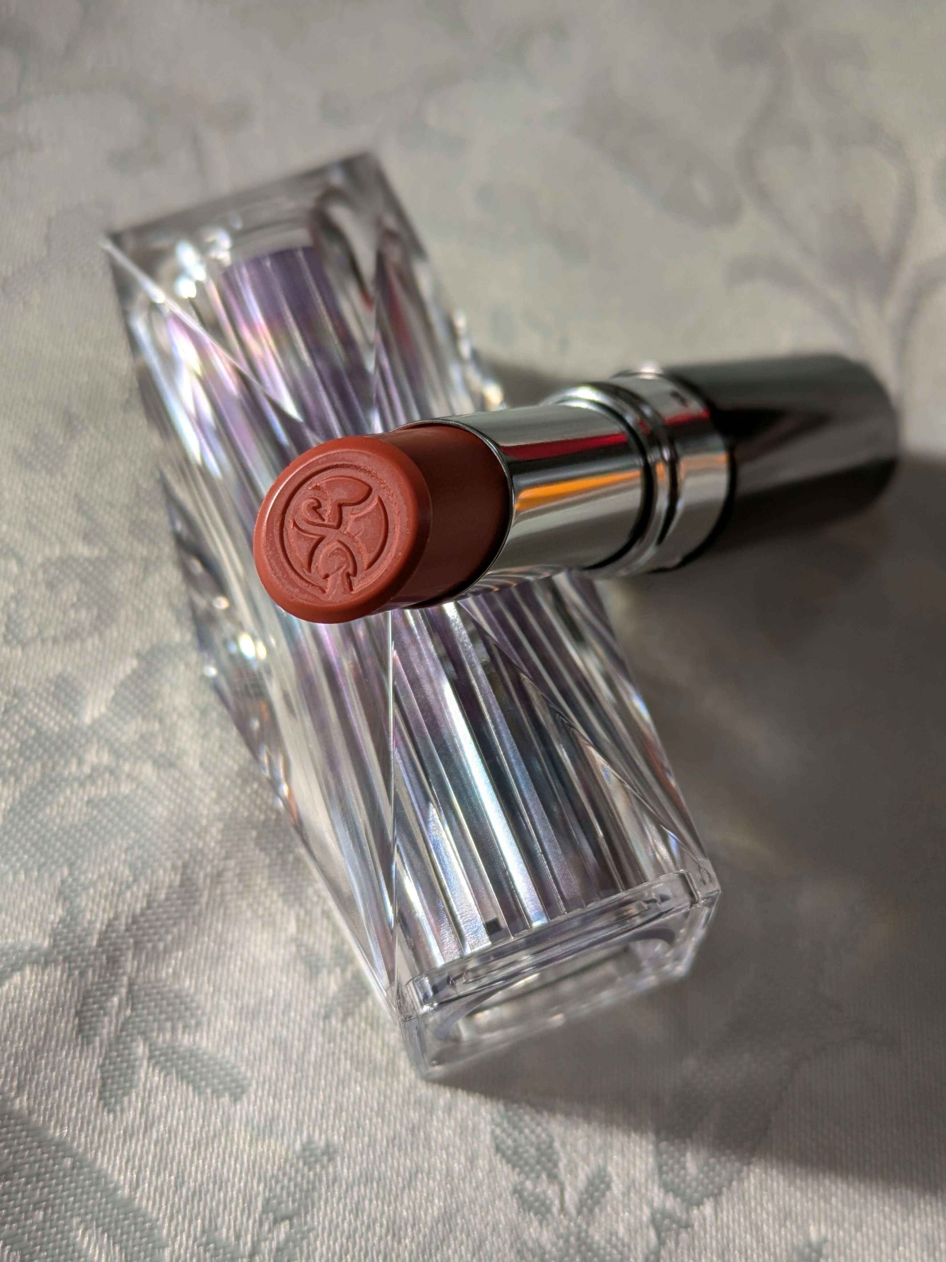 ルージュ ウーフォリ ドゥ ラ ソワ/FRANGES DIVINES/口紅を使ったクチコミ（1枚目）