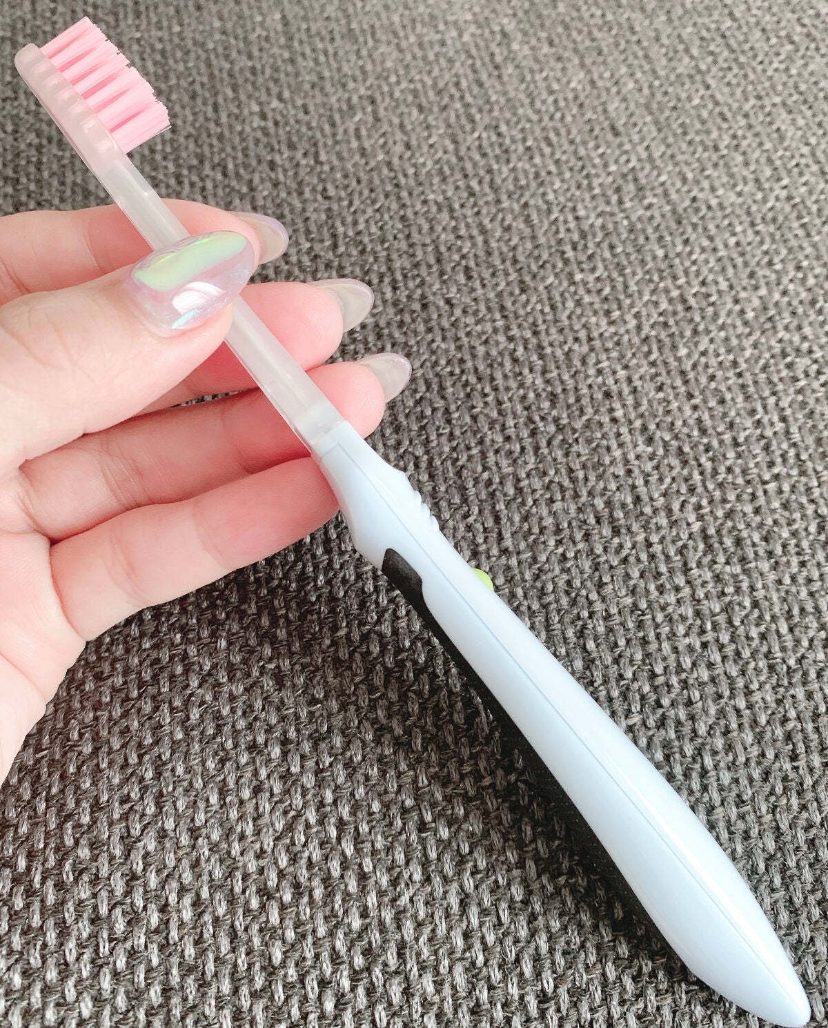 イオン歯ブラシ ionic(アイオニック)/アイオニック/歯ブラシを使ったクチコミ(4枚目)