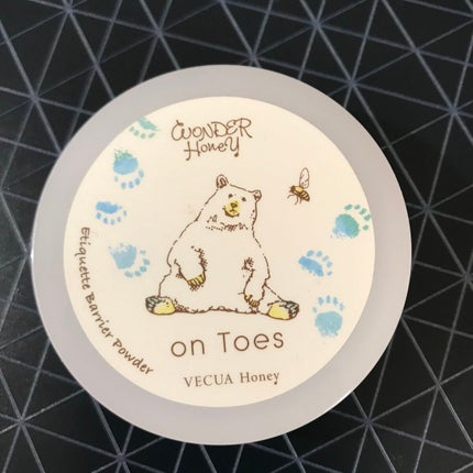 ワンダーハニー 足指さらりのエチケットバリアパウダー /VECUA Honey/レッグ・フットケアを使ったクチコミ(1枚目)