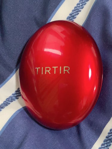 Lipsショッピングでの購入品2つ目！
TIRTIRのマスク フィット レッド クッション 21N アイボリー

有名だけど使った事は無かったので何となく赤の21Nを購入！笑

画像じゃ分かりにくいんで