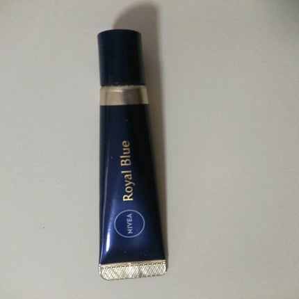 ニベア ロイヤルブルーリップ 濃密美容ケア/ニベア/リップ美容液を使ったクチコミ(1枚目)