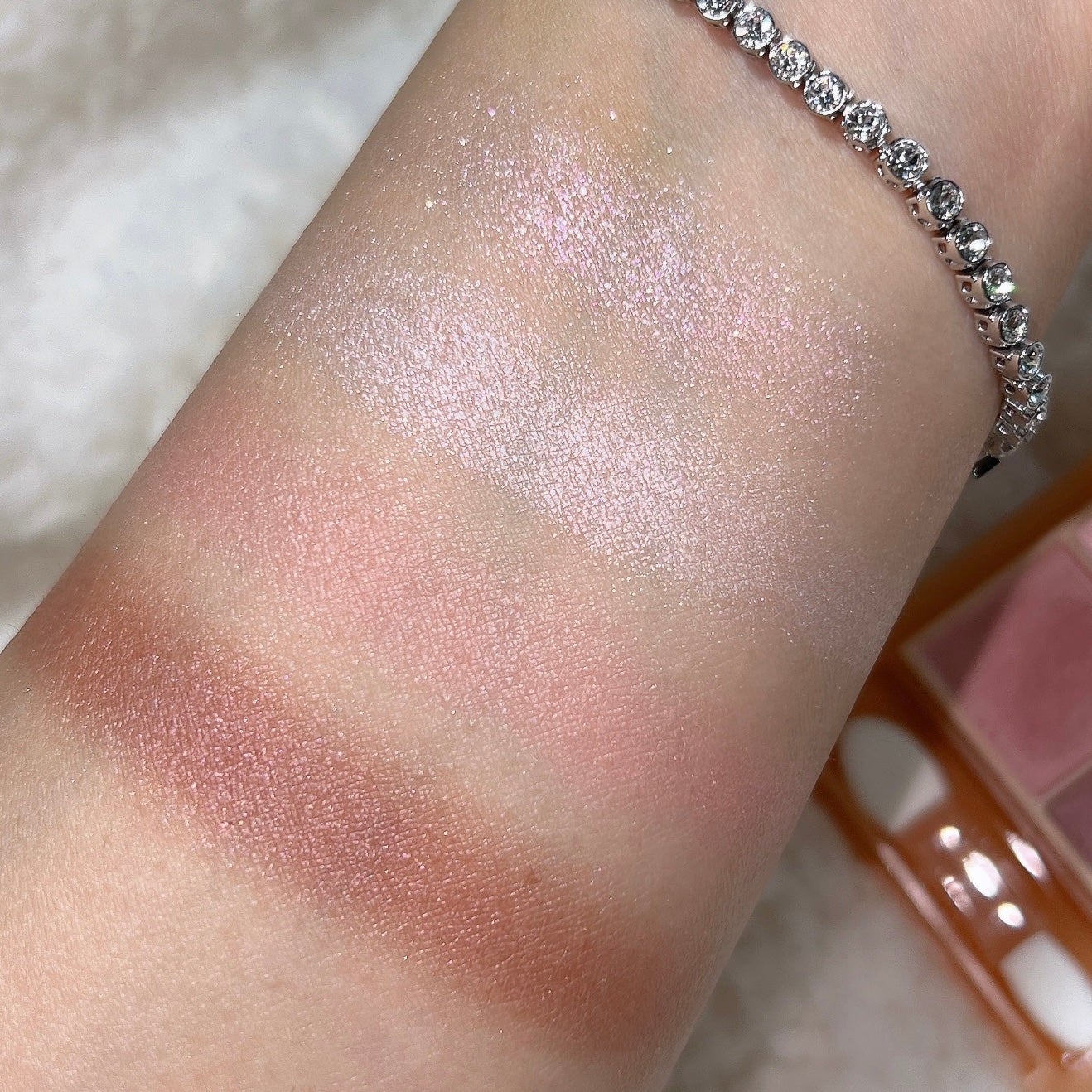 ベージュトーンアイシャドウ/CEZANNE/アイシャドウパレットを使ったクチコミ(3枚目)