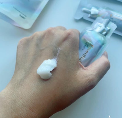 ザビューティ うるツヤチャージヘアパック/エッセンシャル/ヘアマスク・ヘアパックを使ったクチコミ(3枚目)