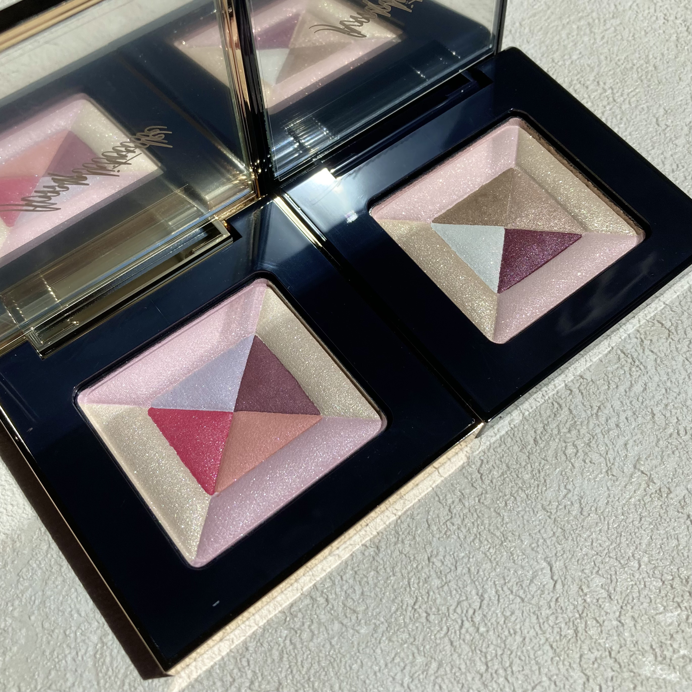 コンスピキュアス チークス/Amplitude/パウダーチークを使ったクチコミ（2枚目）