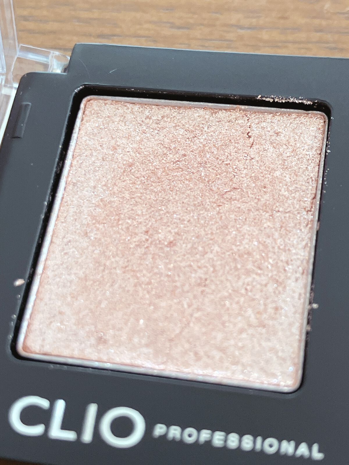 プロ シングル シャドウ/CLIO/単色アイシャドウを使ったクチコミ（2枚目）
