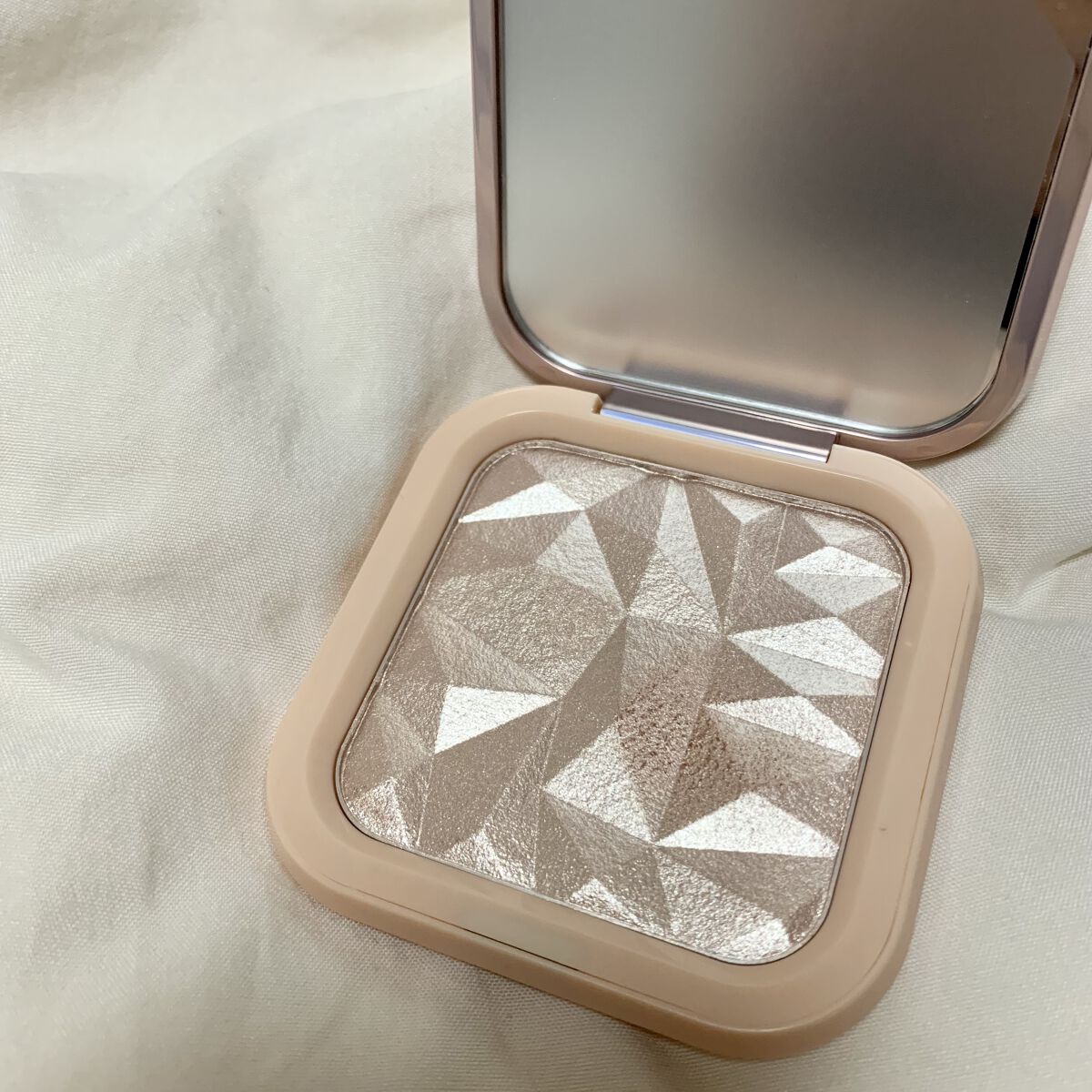 know you letten ダイヤモンド ハイライトパウダー/ELLESY/パウダーハイライトを使ったクチコミ（1枚目）