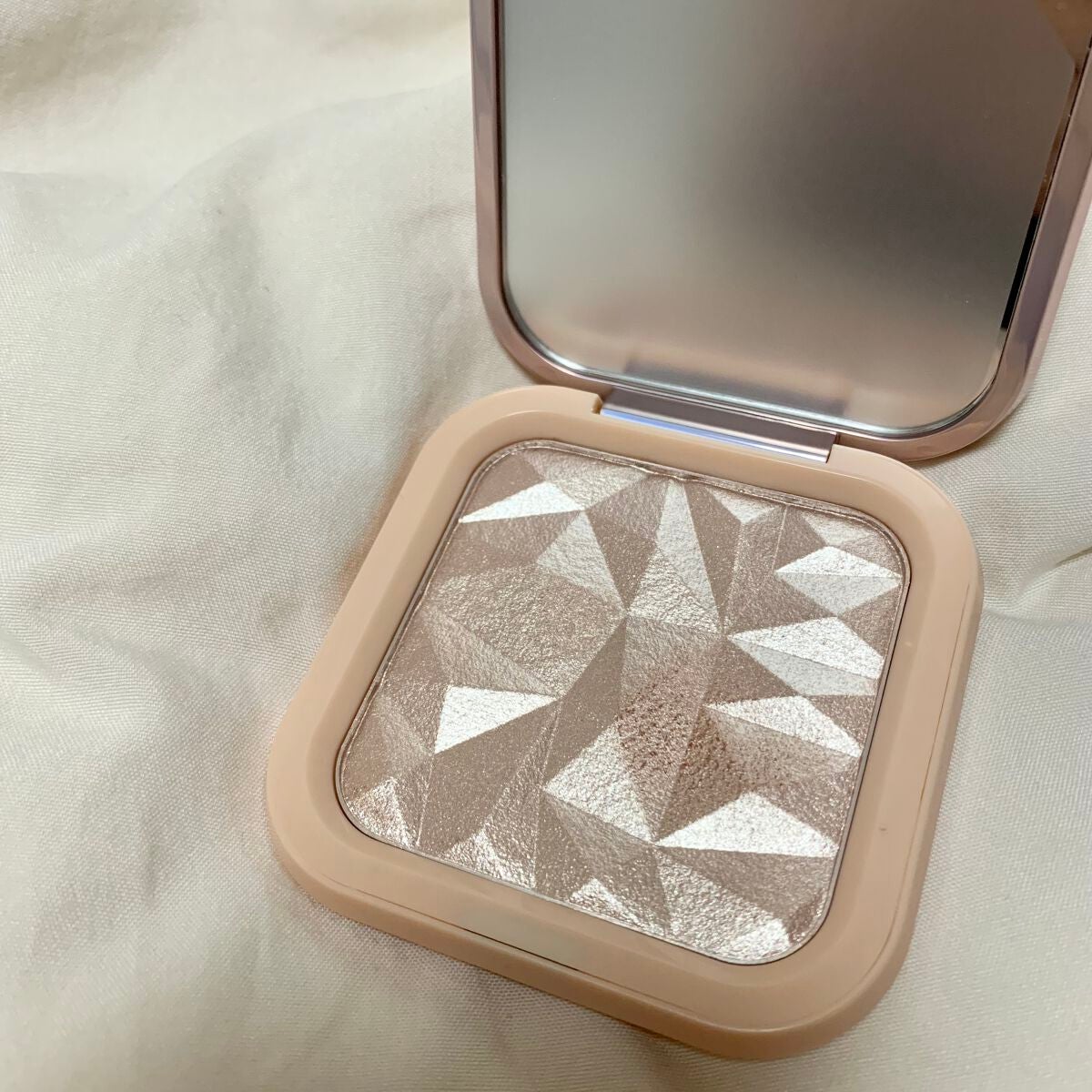 know you letten ダイヤモンド ハイライトパウダー/ELLESY/パウダーハイライトを使ったクチコミ(1枚目)