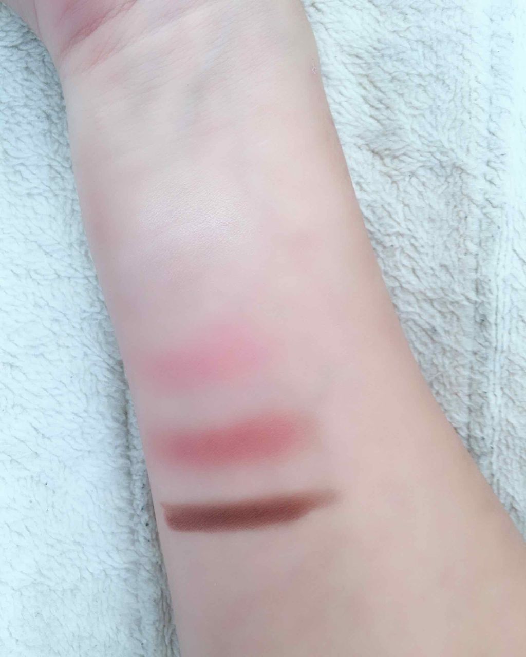 マカロングロウアイズ/LUNASOL/アイシャドウパレットを使ったクチコミ（2枚目）