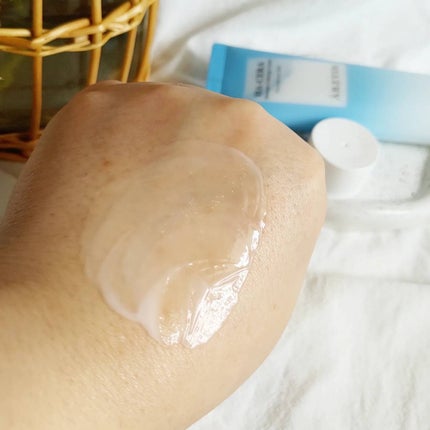 ヒアセラ モイスチャークリーム/エルツティン/フェイスクリームを使ったクチコミ(2枚目)