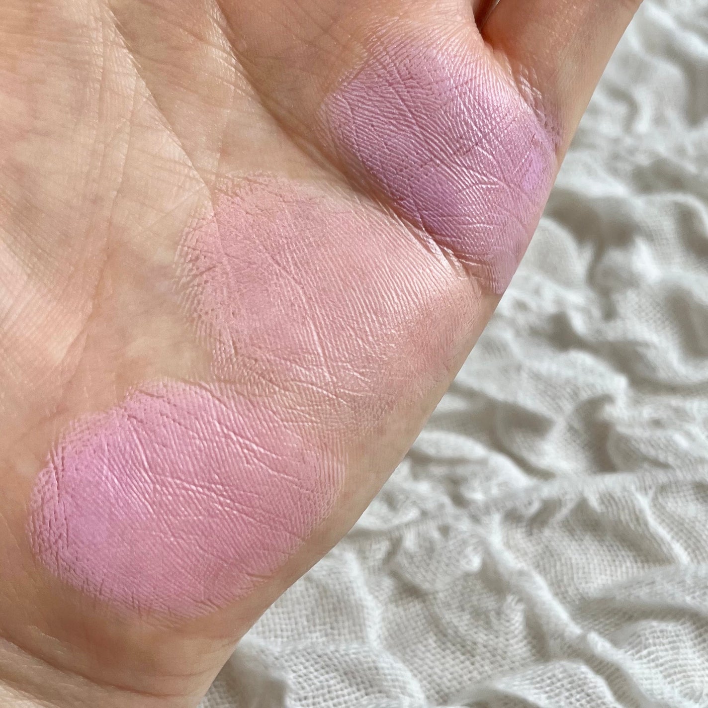 ラヴ ビーム チークバーム/lilybyred/ジェル・クリームチークを使ったクチコミ(4枚目)