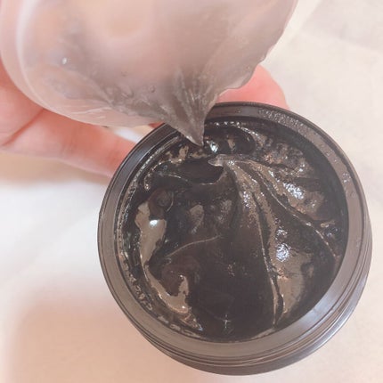 VT VT ブラックコラーゲンクリームのクチコミ「 LIPSにあまり投稿されてる商品ではないですが…
化粧水の後にこれを使うとびっくりするくらい.....」(2枚目)