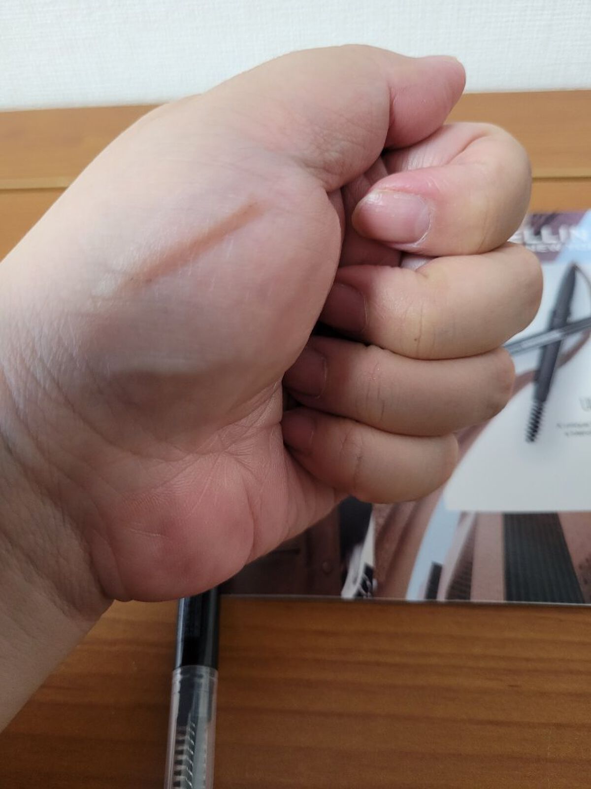 ファッションブロウ パウダーインペンシル N BR-8 ピンクブラウン/MAYBELLINE NEW YORK/アイブロウペンシルを使ったクチコミ（2枚目）