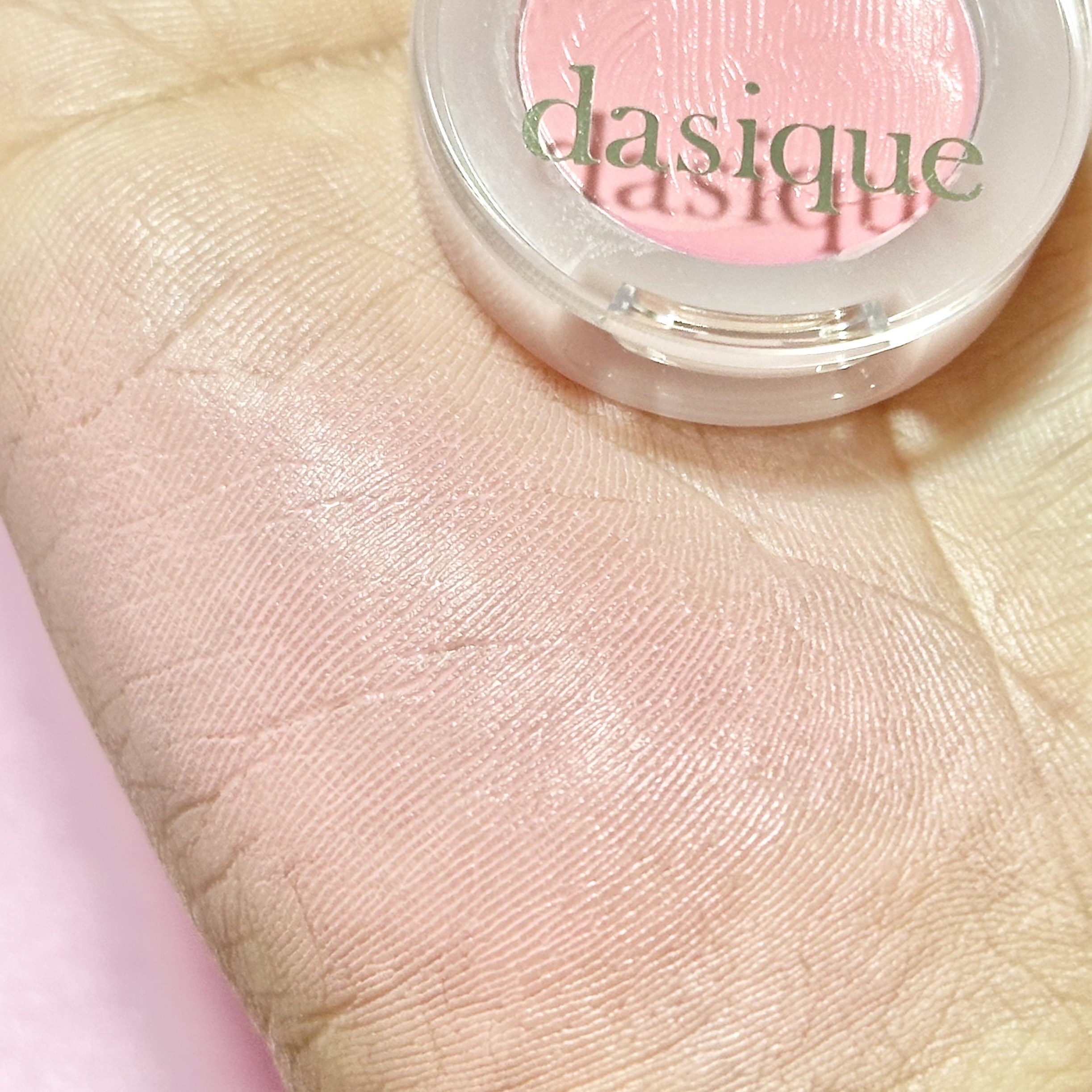 dasique クリームブレンディングチークのクチコミ「PR

先日ロフトのコスメフェスティバル2024AWに参加して気になった商品を紹介💡

デイジ.....」（2枚目）