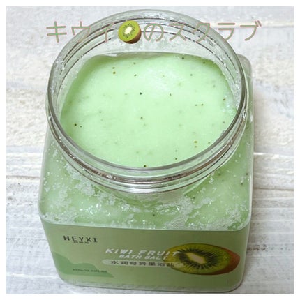 かぶららら on LIPS 「ネイルを変えました🙃りんご🍎ネイルです。赤いのも断面もかわいい..」(4枚目)